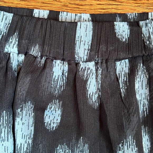 Wild Pony Vivian Printed Skirt Size Medium NWT - Picture 2 of 6